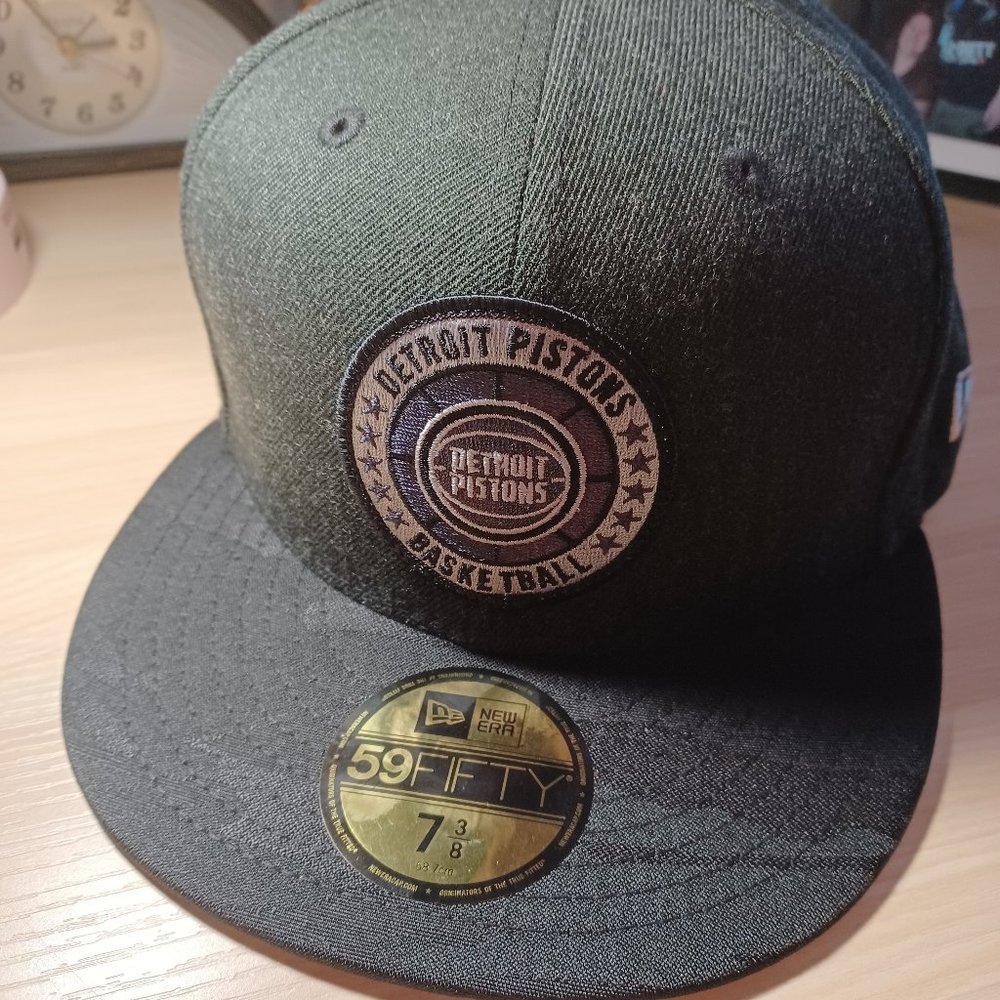 Men's Detroit Pistons New Era Black 2018 Tip Off Series 59FIFTY Fitted Hat